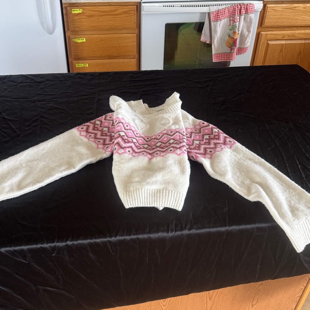 No Boundaries White Sweater with Pink Fair Isle Accents - Picture 3 of 3